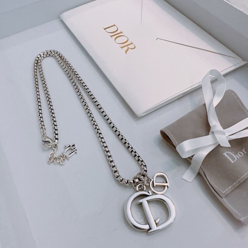 Christian Dior Necklaces